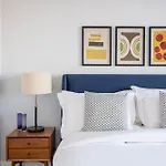 Luxurious 3 Double Bedroom Mayfair Apartment